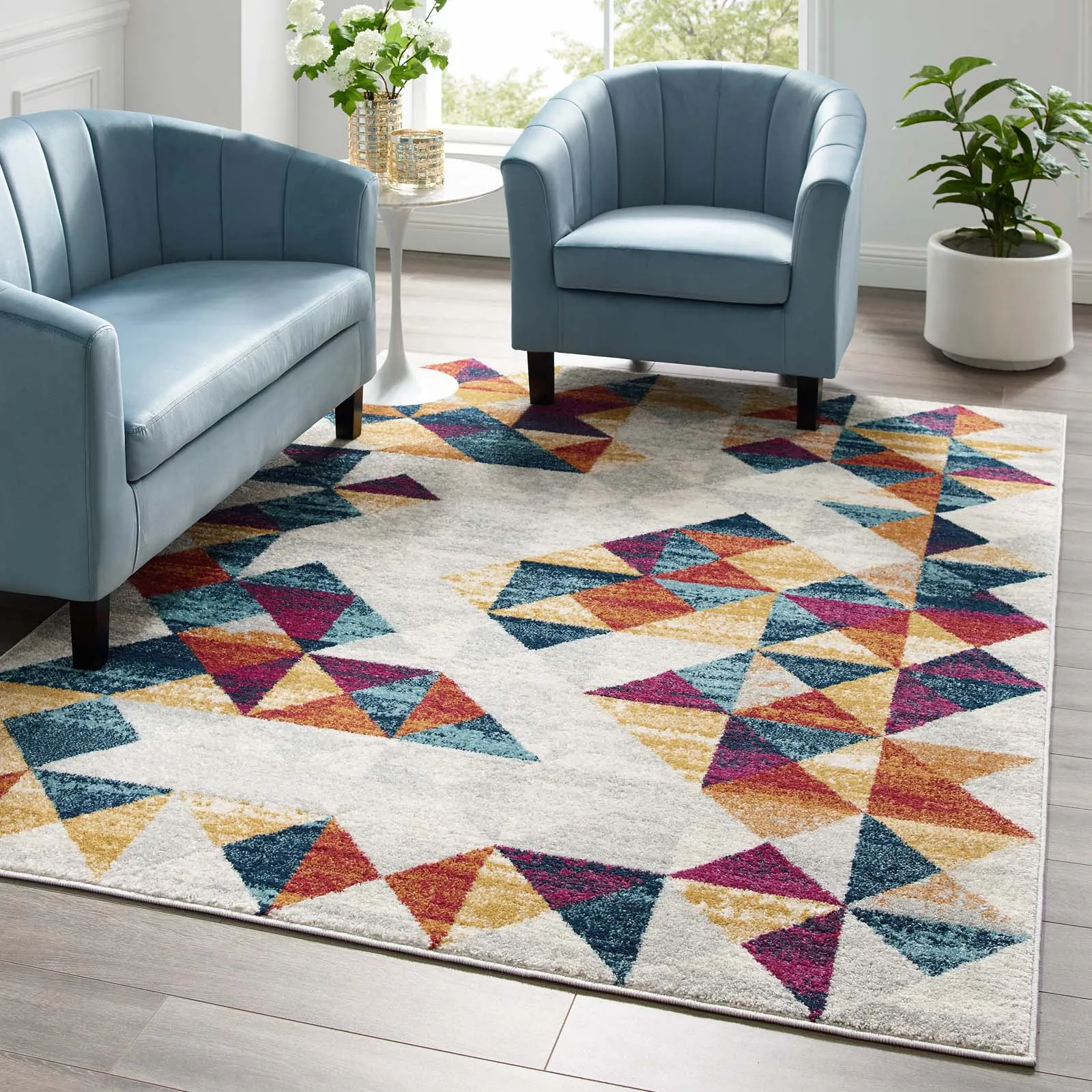 Entourage Elettra Distressed Geometric Triangle MosaicArea Rug