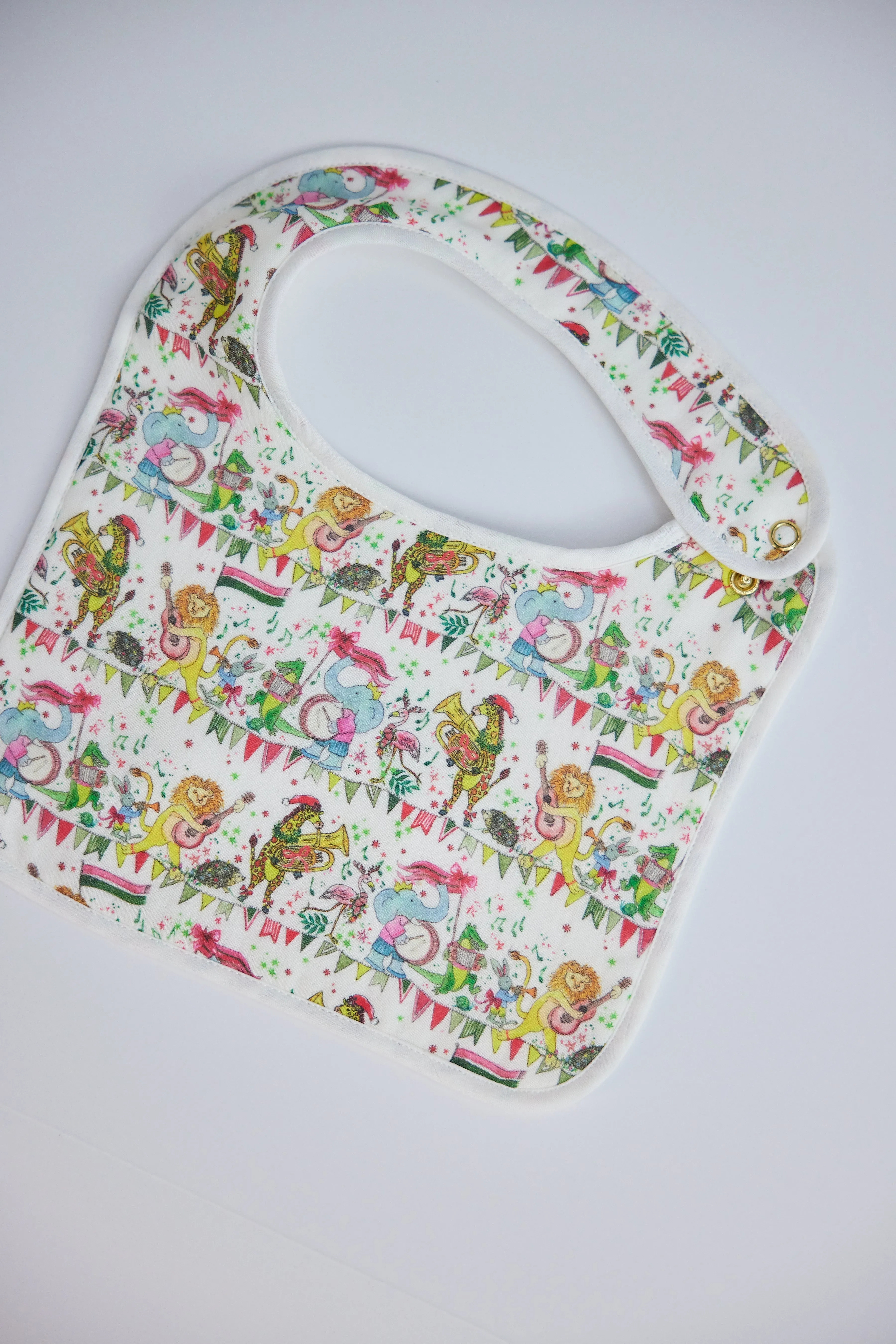 Jubilee Bib In White