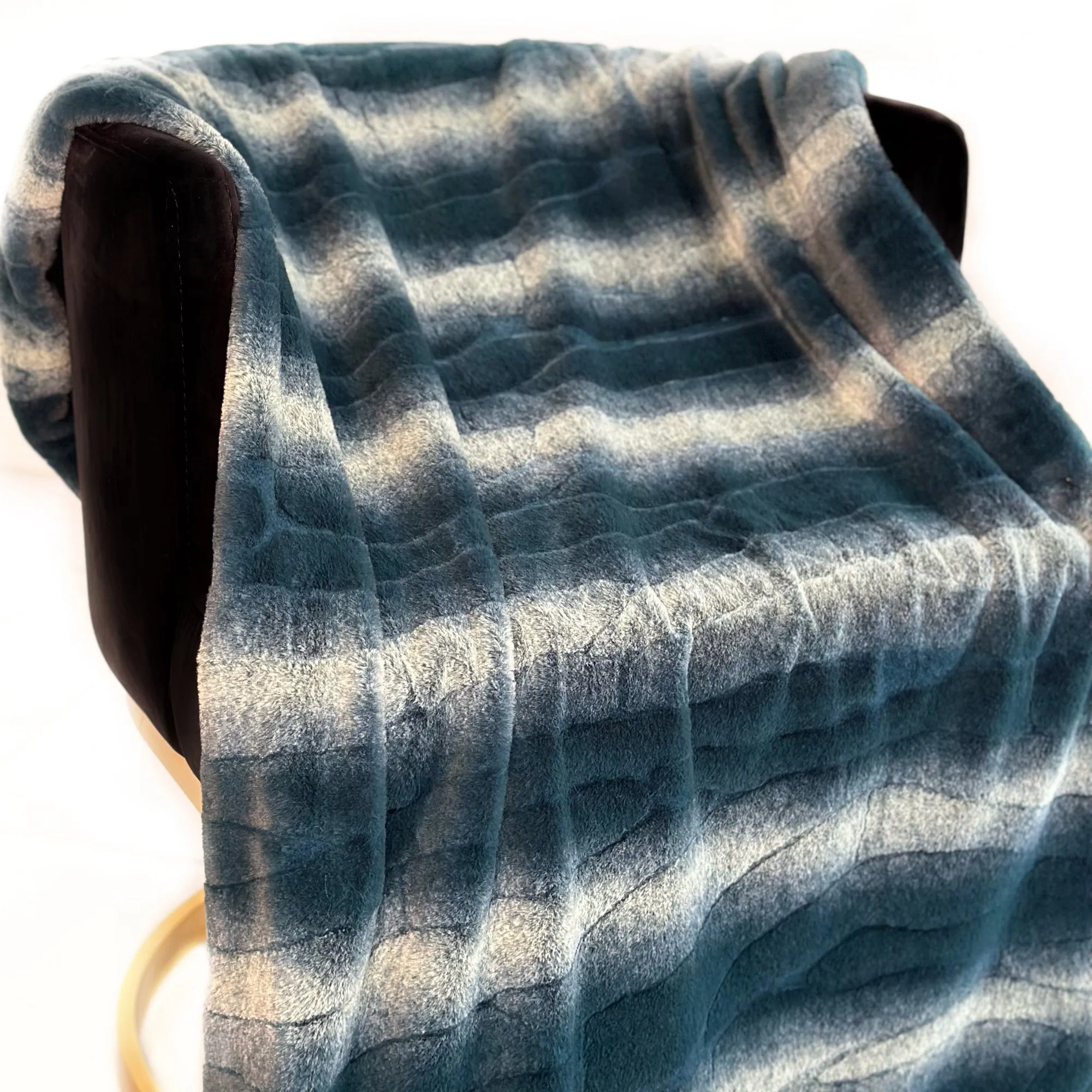 Plutus Green Furever Faux Fur Luxury Throw Blanket