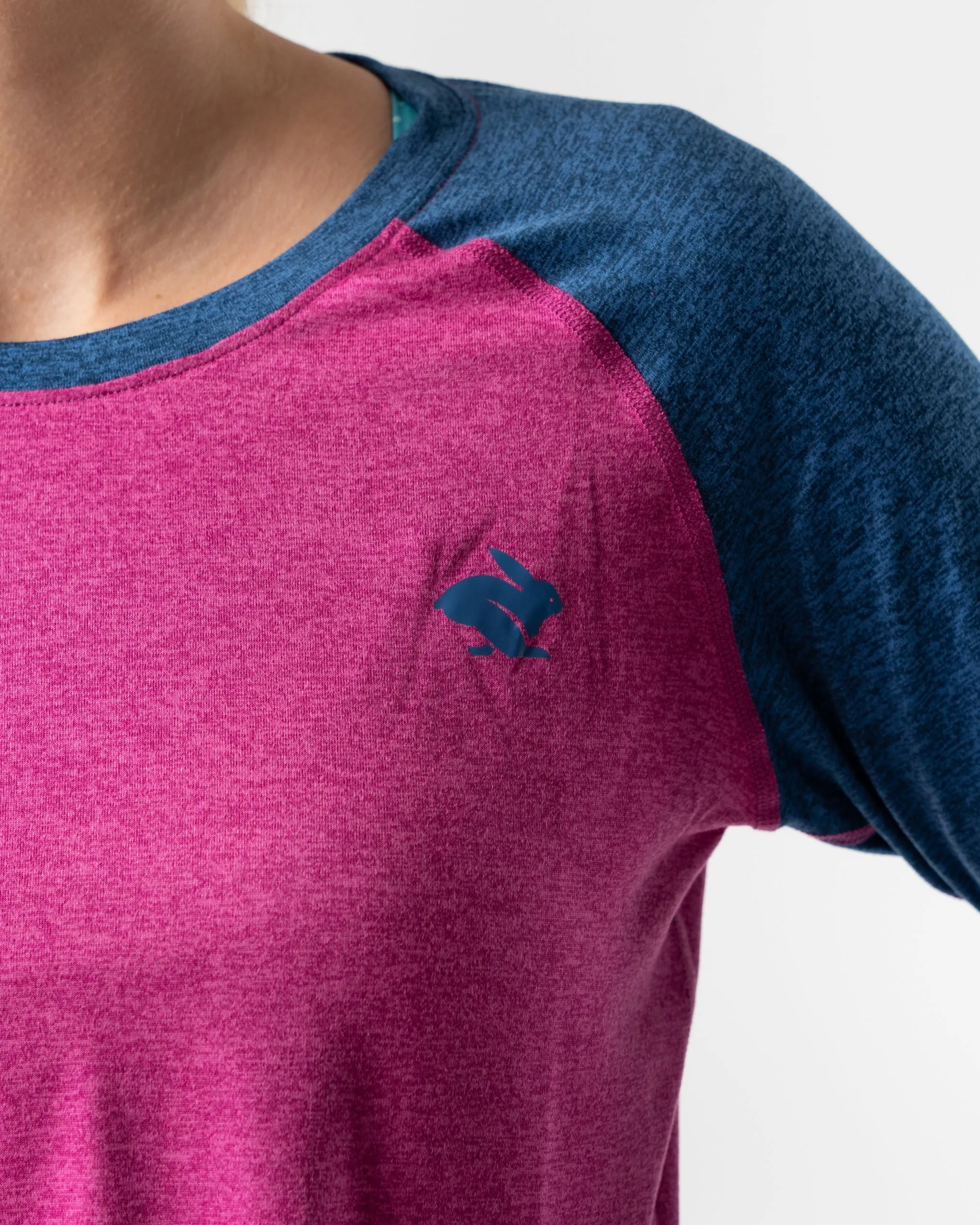 rabbit | EZ Tee Long Sleeve | Women's | Festival Fuschia