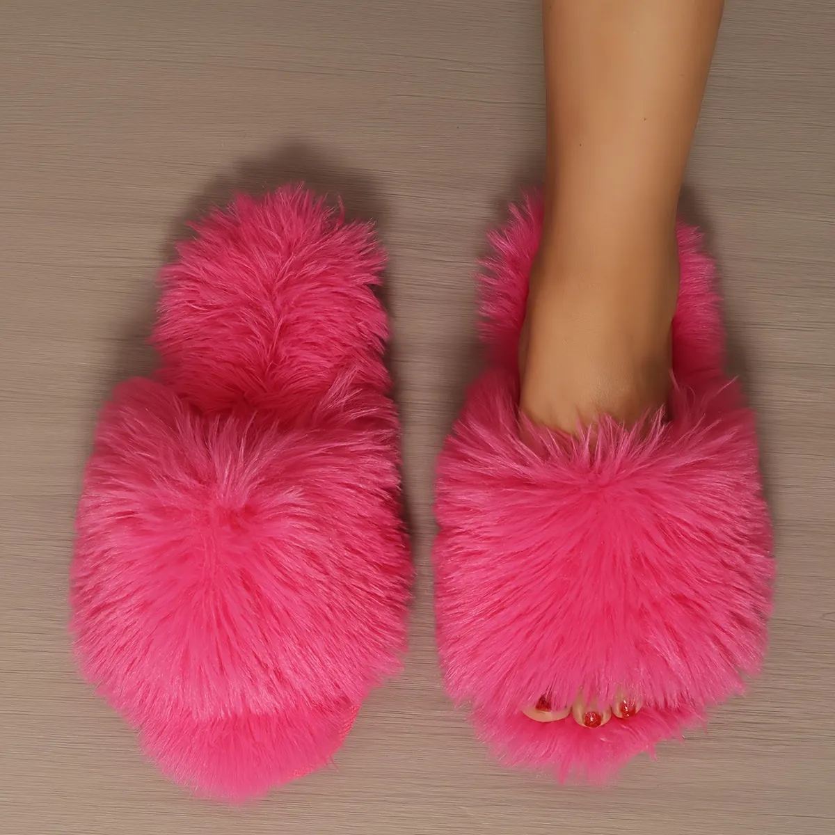 Ultimate Winter Comfort - Luxurious Faux Fur Open Toe Slippers - Ultra-Soft Fluffy Plush, Solid Color, Warm Flat Shoes for Cozy Indoor Relaxation