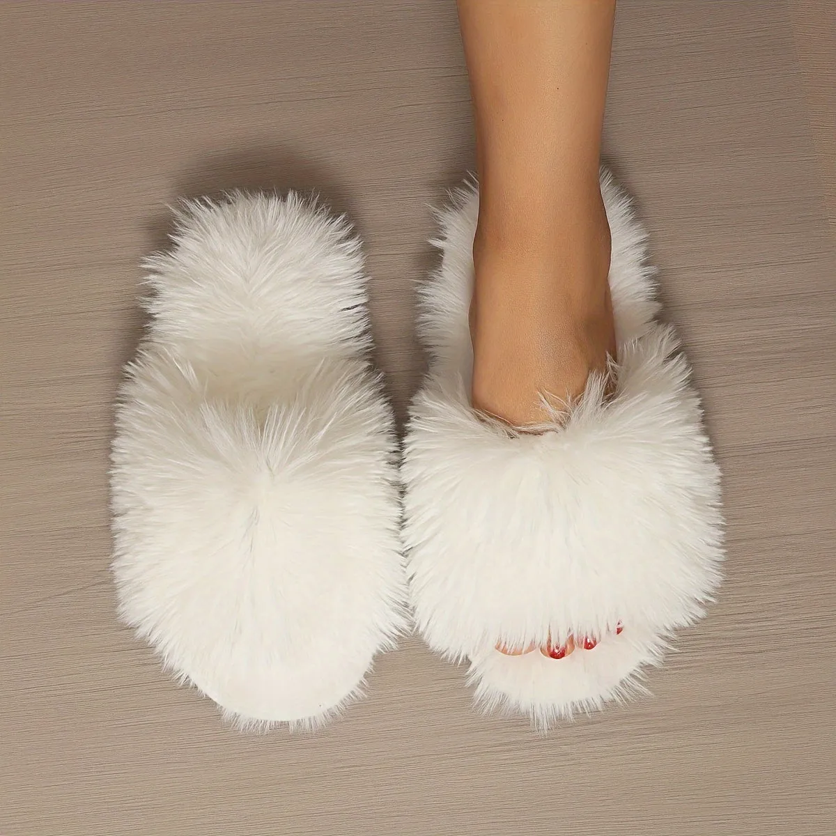 Ultimate Winter Comfort - Luxurious Faux Fur Open Toe Slippers - Ultra-Soft Fluffy Plush, Solid Color, Warm Flat Shoes for Cozy Indoor Relaxation